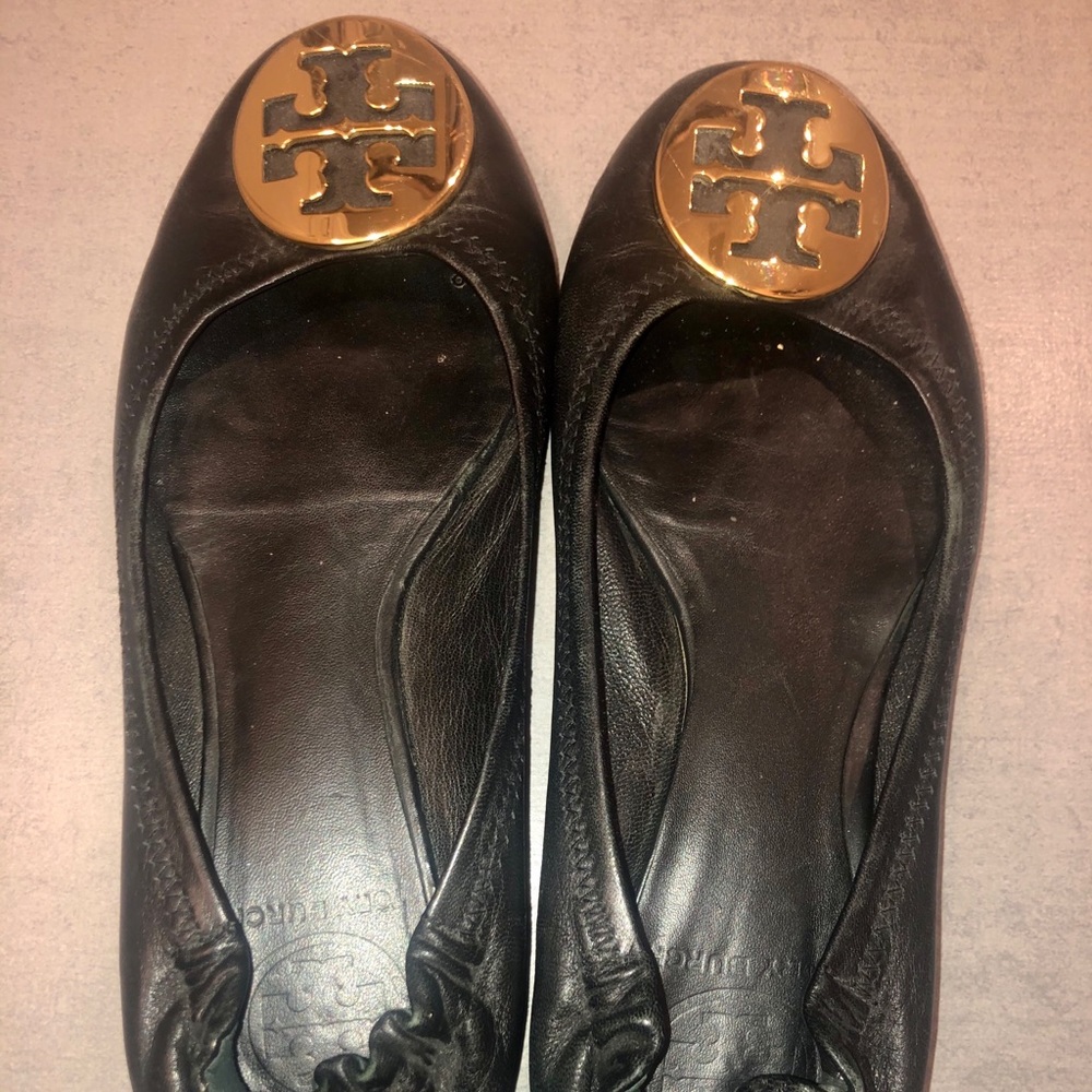 VINTAGE Tory Burch Reva Flats (Black & Gold)